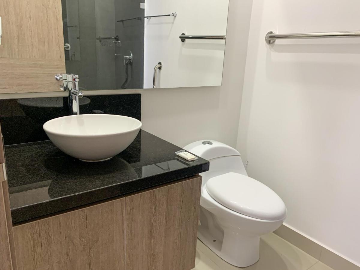 Oceanview Escape Pool, Jacuzzi & Gym In Bocagrande Apartment Cartagena Exterior photo